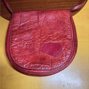 Carlos Falchi Elegant Red Leather Women's Bag